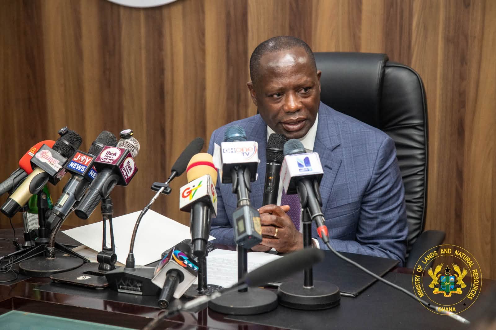 Hon. Emmanuel Armah-Kofi Buah at work, photo 3