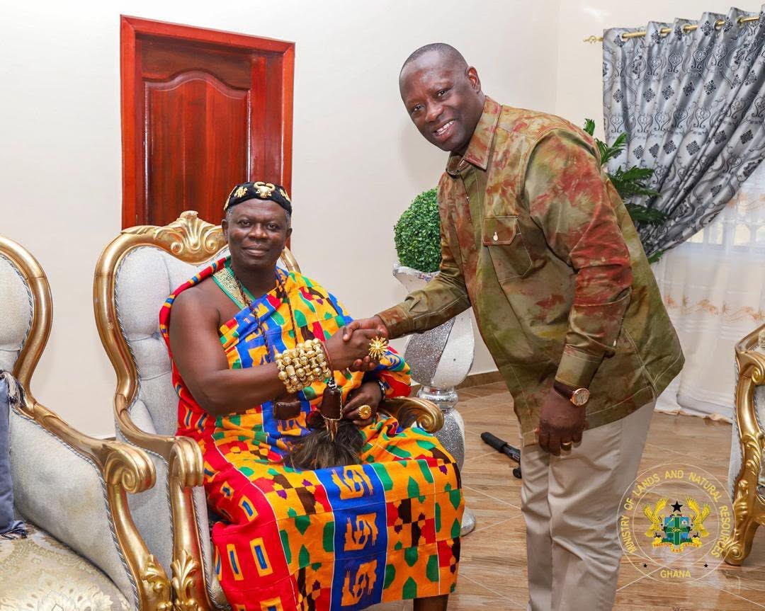 Hon. Emmanuel Armah-Kofi Buah at work, photo 8